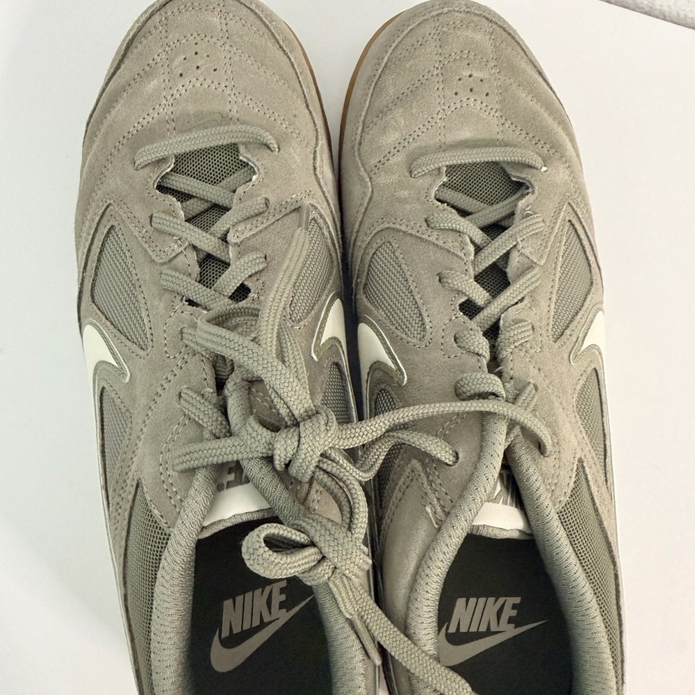 Nike Gato Men's Trainers in Light Army/Gum Light Brown/Soft Pearl Shoes Sz 10 - Picture 5 of 7